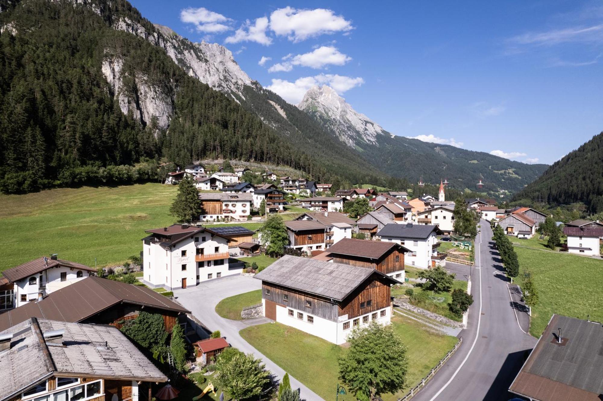 Appartements Tyrol Pettneu am Arlberg Exterior foto